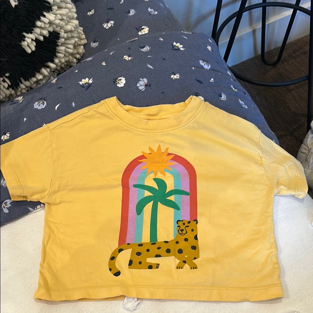 Hanna Andersson Yellow Tee with Leopard and Palm Design
